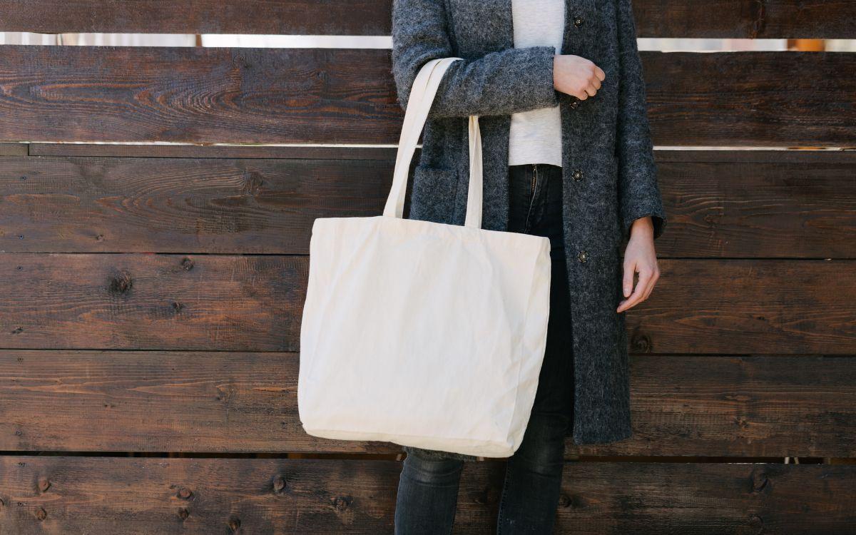 Lee más sobre el artículo ¿Conoces nuestras bolsas de tela recicladas?